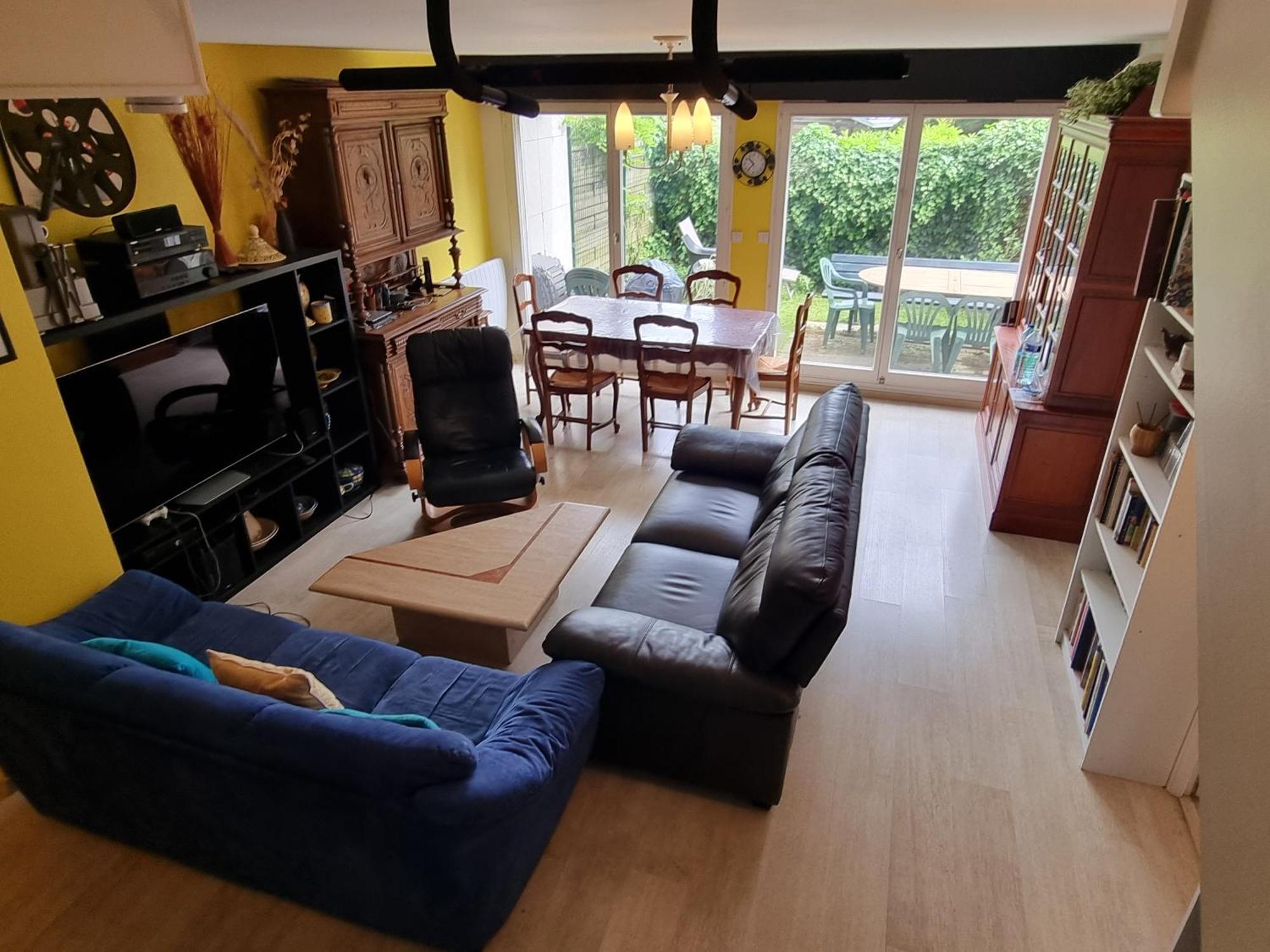 Chambre Avec Sdb Et Toilettes Privatives Rosny-sous-Bois Esterno foto